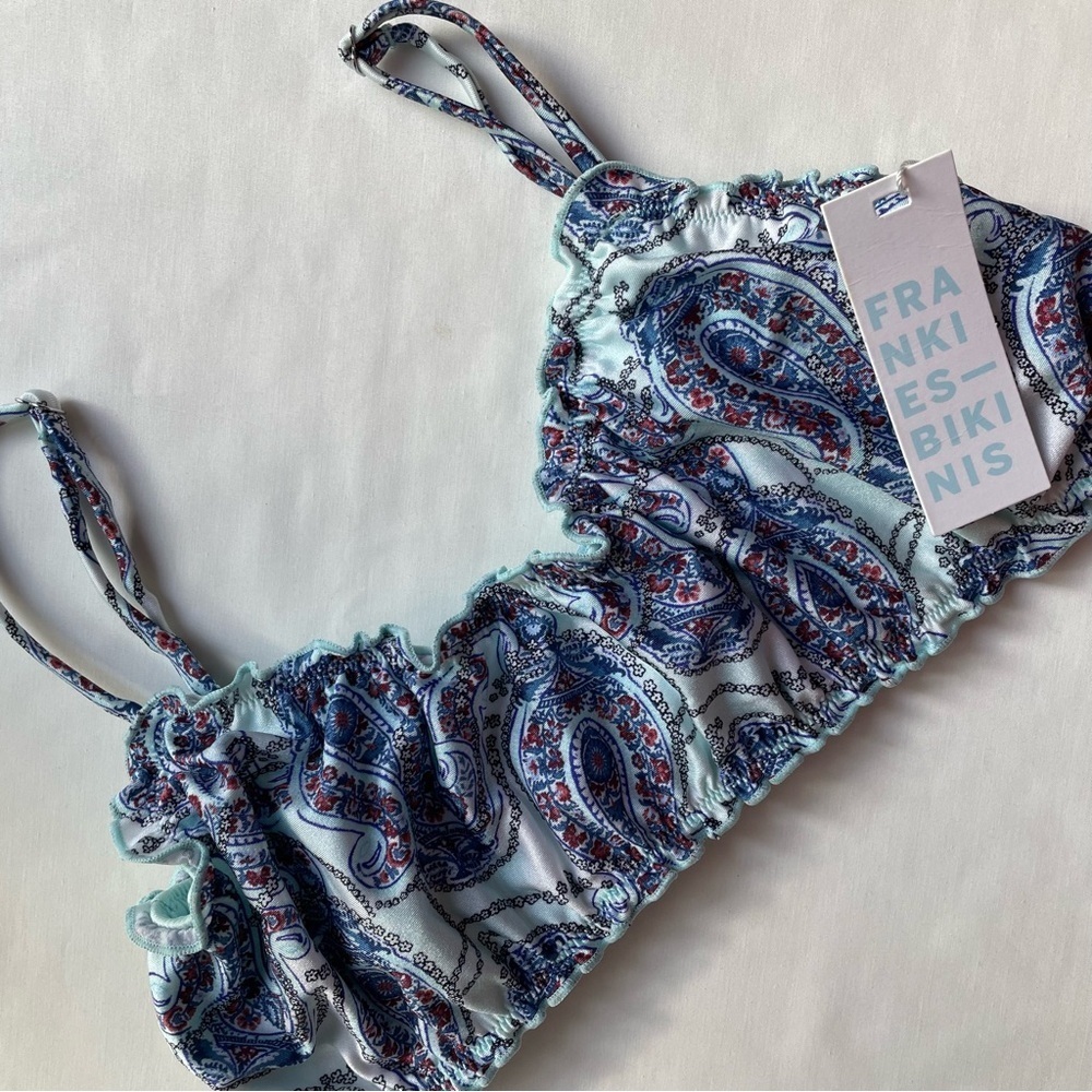 Frankies Bikinis NWT Arabelle Shine Bralette Bikini Top Large Paradiso Paisley